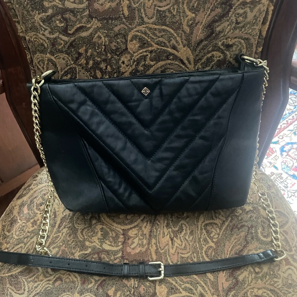Antonio Melani Elegant Black Quilted Chain Shoulder Bag
